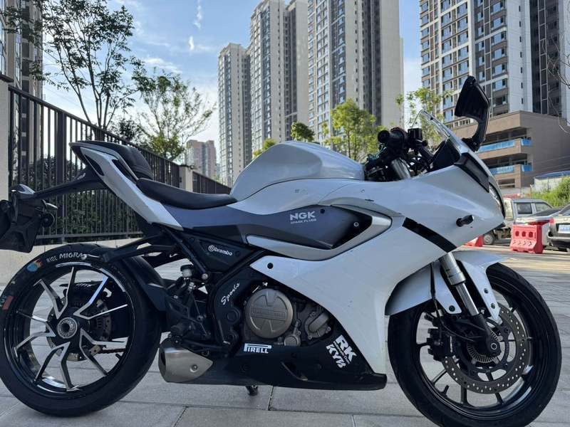 二手QJMOTOR赛250