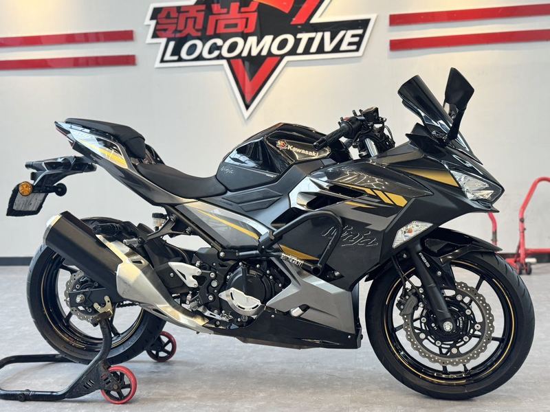 二手川崎Ninja 400