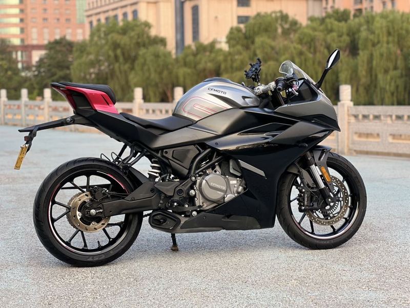 二手春风250SR