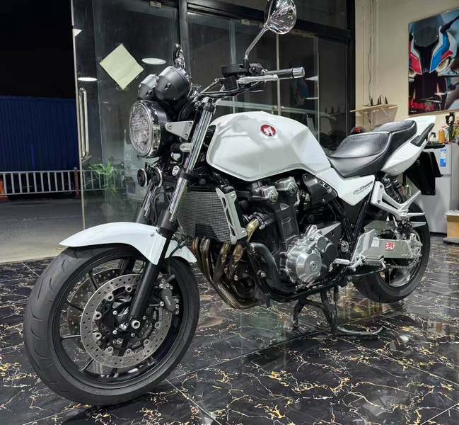 二手本田CB1300 Super Four