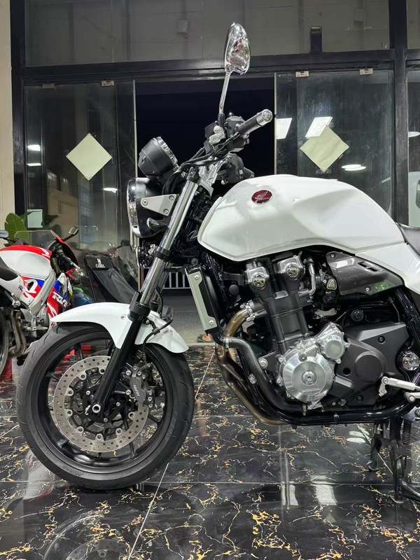 二手本田CB1300 Super Four