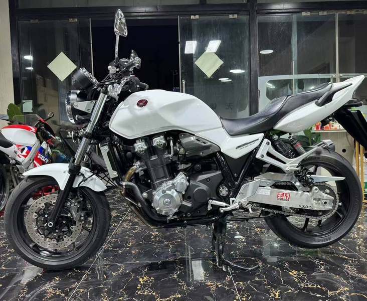 二手本田CB1300 Super Four