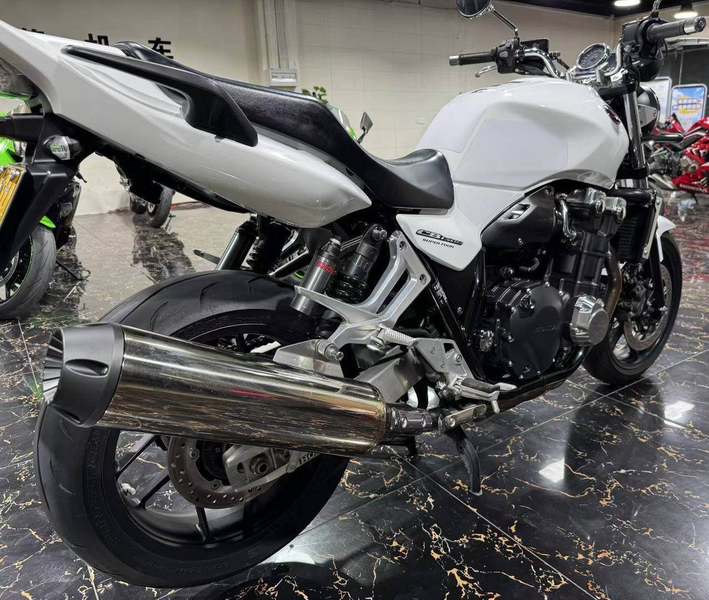 二手本田CB1300 Super Four