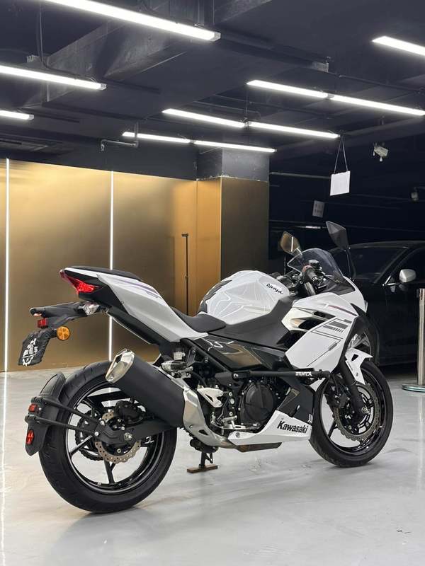 二手川崎Ninja 400