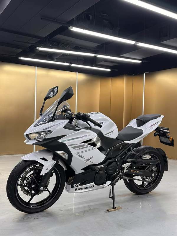 二手川崎Ninja 400