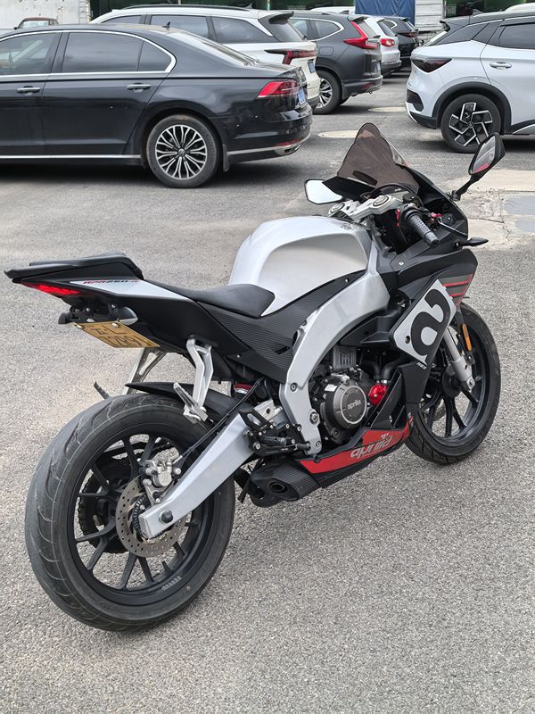 二手宗申阿普利亚GPR250R
