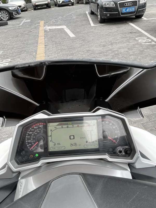 二手龙嘉VMAX ie300