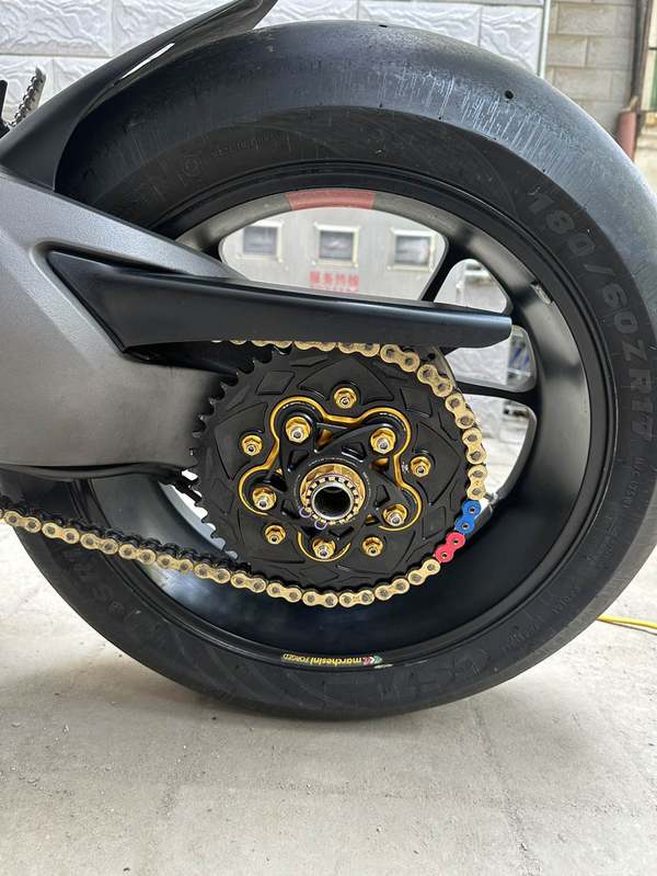 二手杜卡迪Hypermotard 950