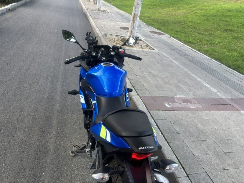 二手豪爵铃木GSX250R
