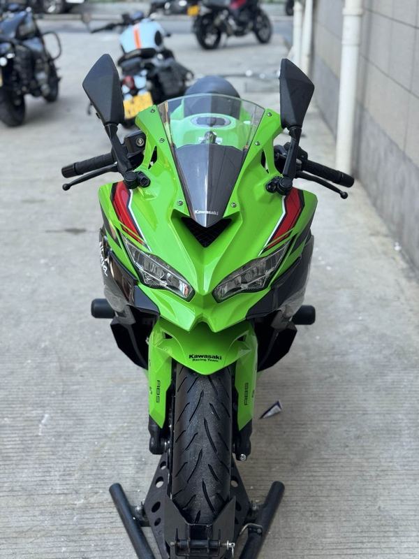 二手川崎ZX-4R