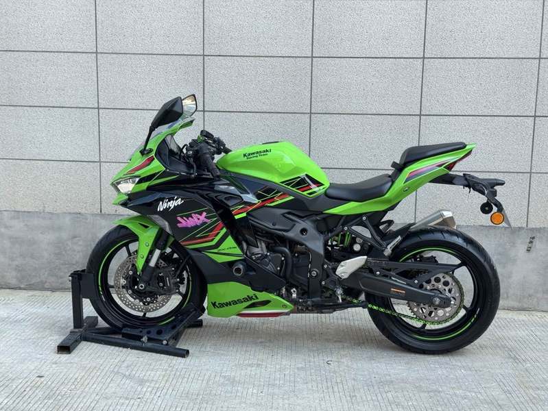 二手川崎ZX-4R