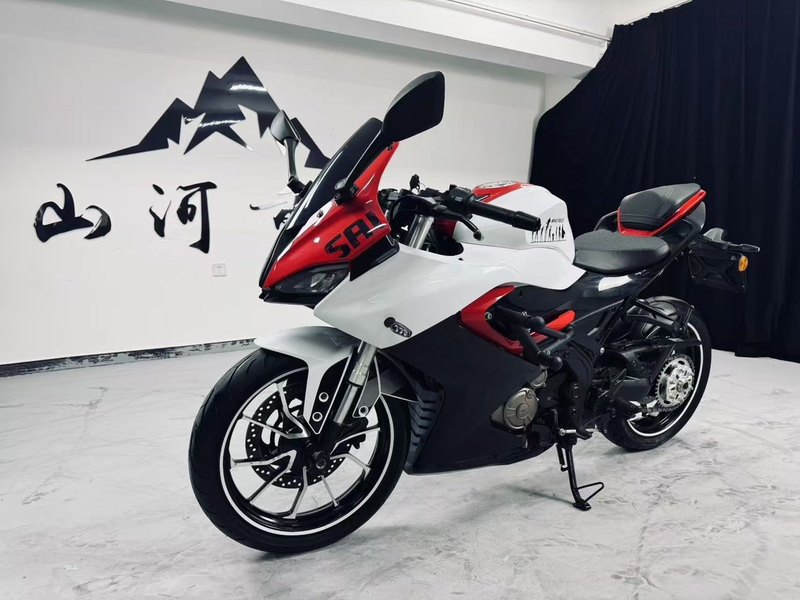 二手QJMOTOR赛250