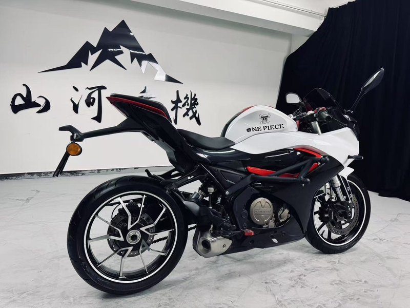 二手QJMOTOR赛250