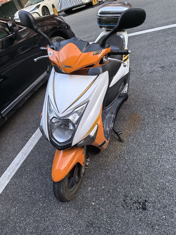 二手新大洲本田SDH125T-29