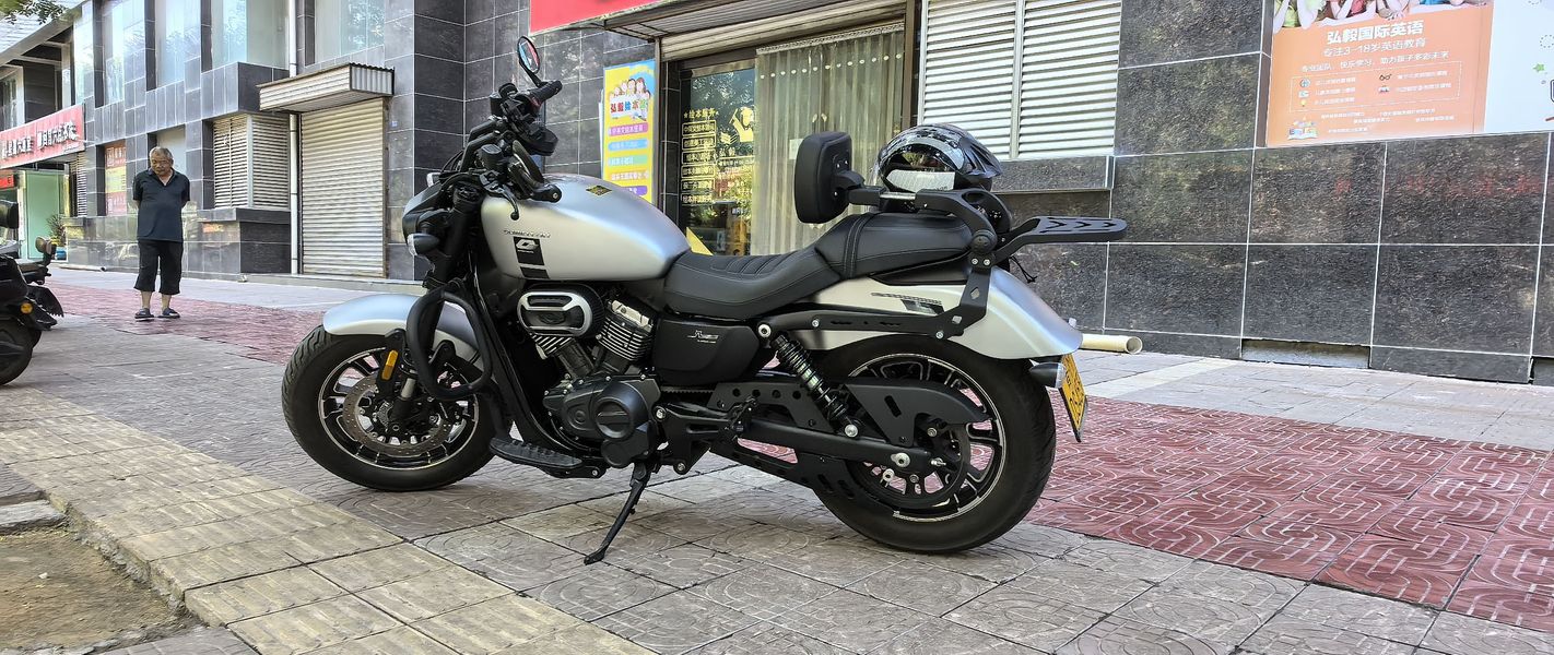 二手QJMOTOR闪250