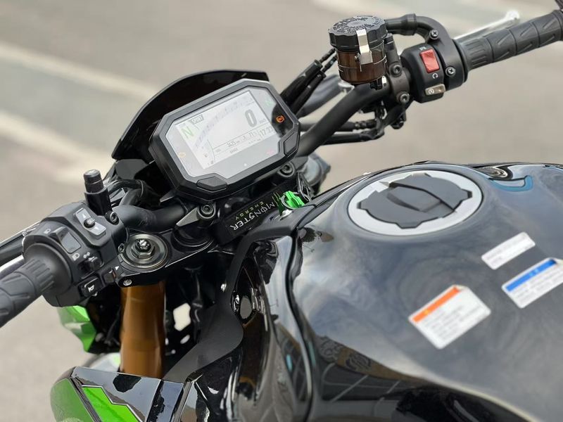 二手川崎Z900
