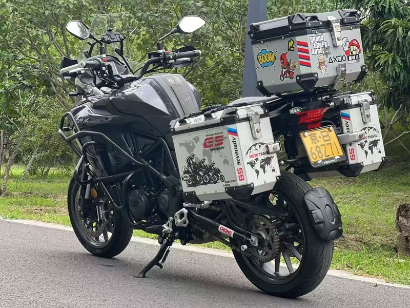 二手贝纳利金鹏 TRK502