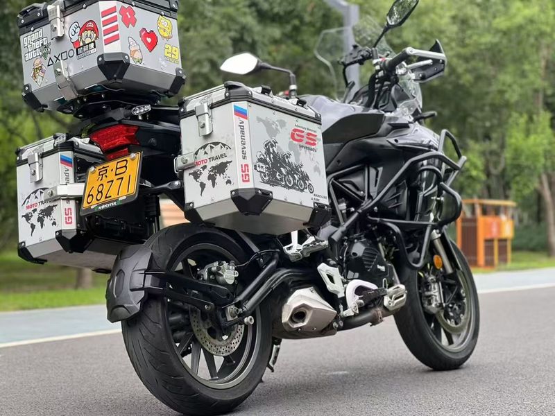 二手贝纳利金鹏 TRK502