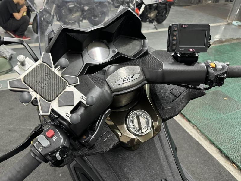 二手光阳AK550