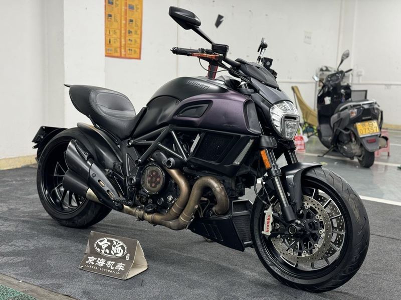 二手杜卡迪Diavel 