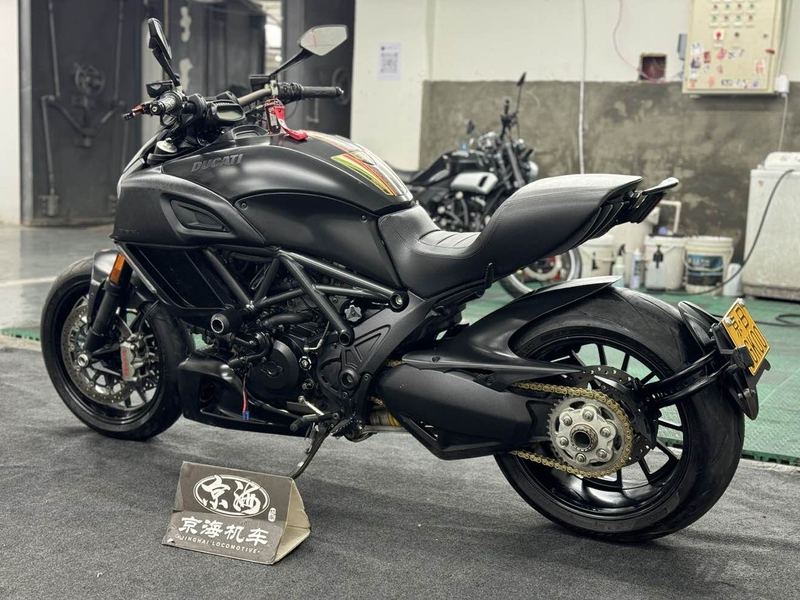 二手杜卡迪Diavel 