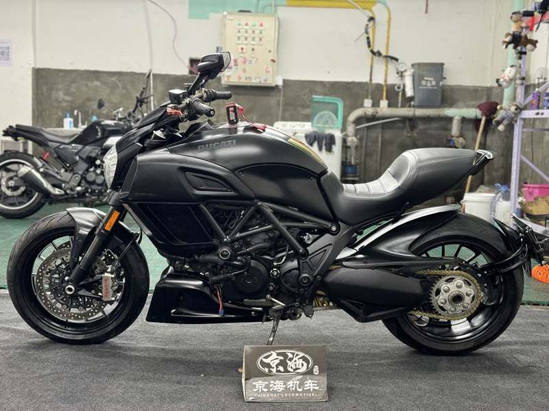 二手杜卡迪Diavel 