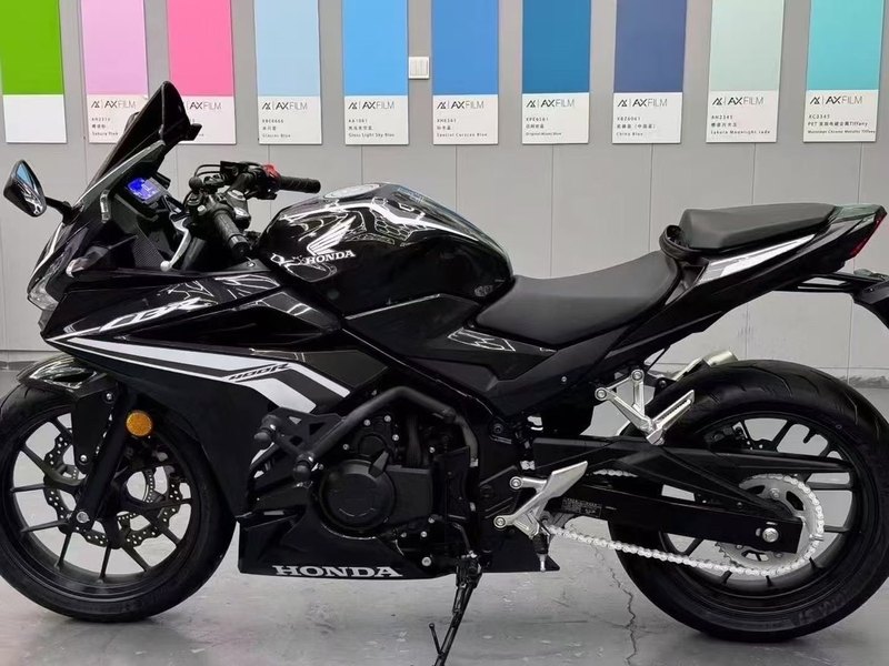 二手本田CBR400R