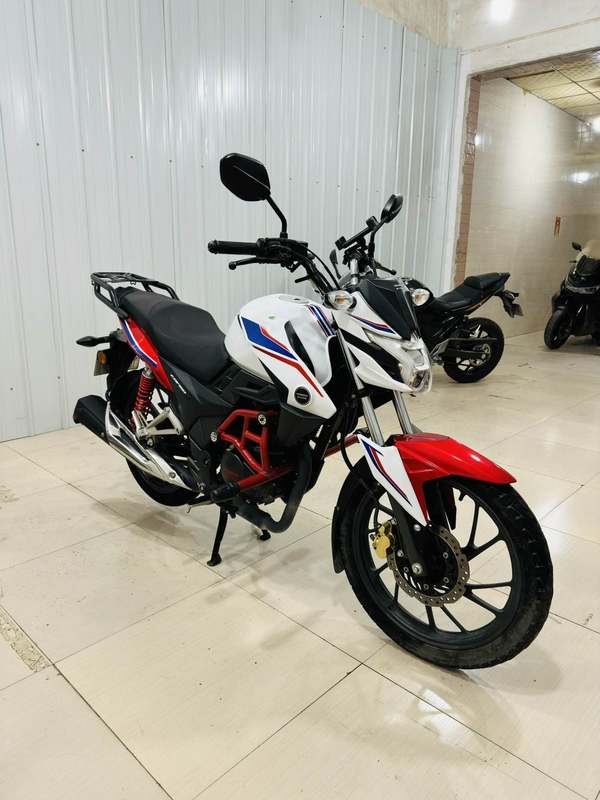二手新大洲本田CBF150R