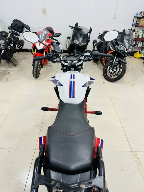 二手新大洲本田CBF150R