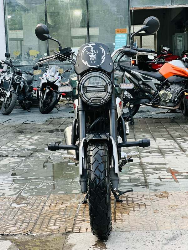 二手五羊本田鸷道 CB190SS