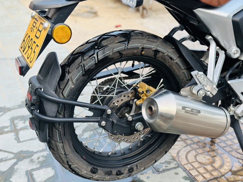 二手五羊本田鸷道 CB190SS