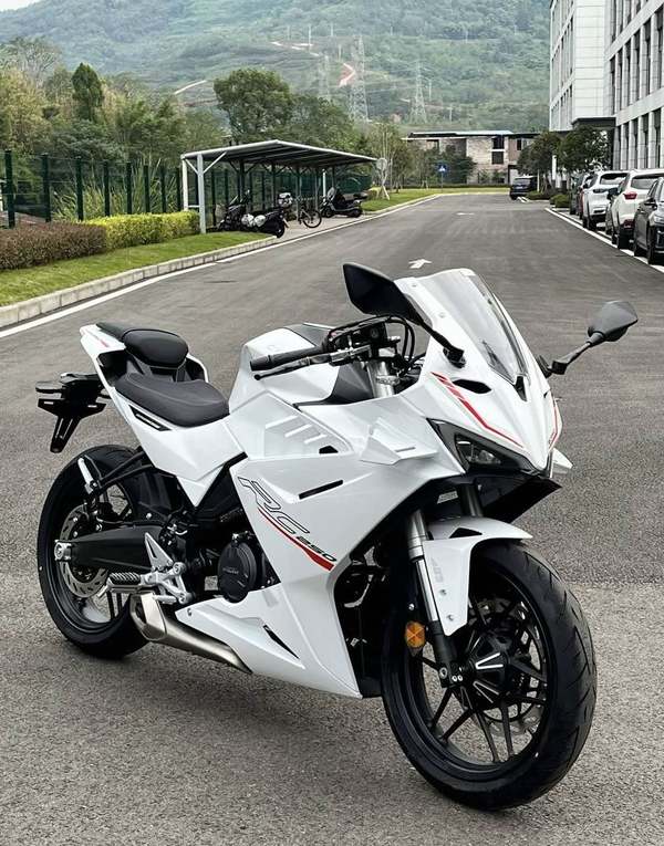 二手赛科龙RC250