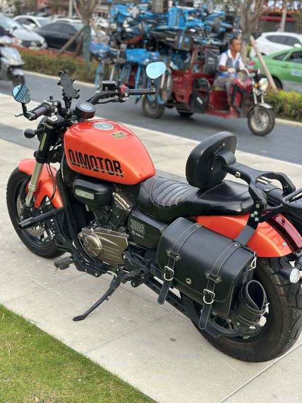 二手QJMOTOR闪300
