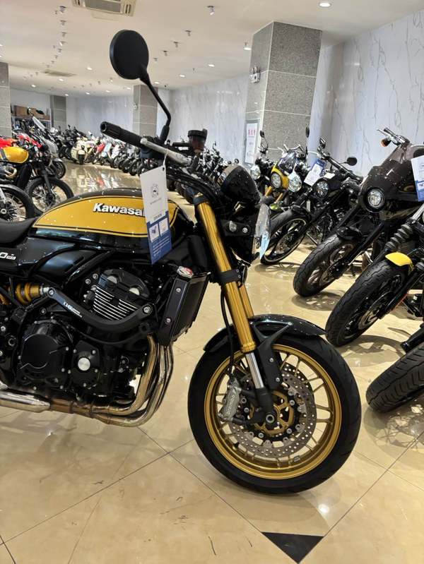 二手川崎Z900RS