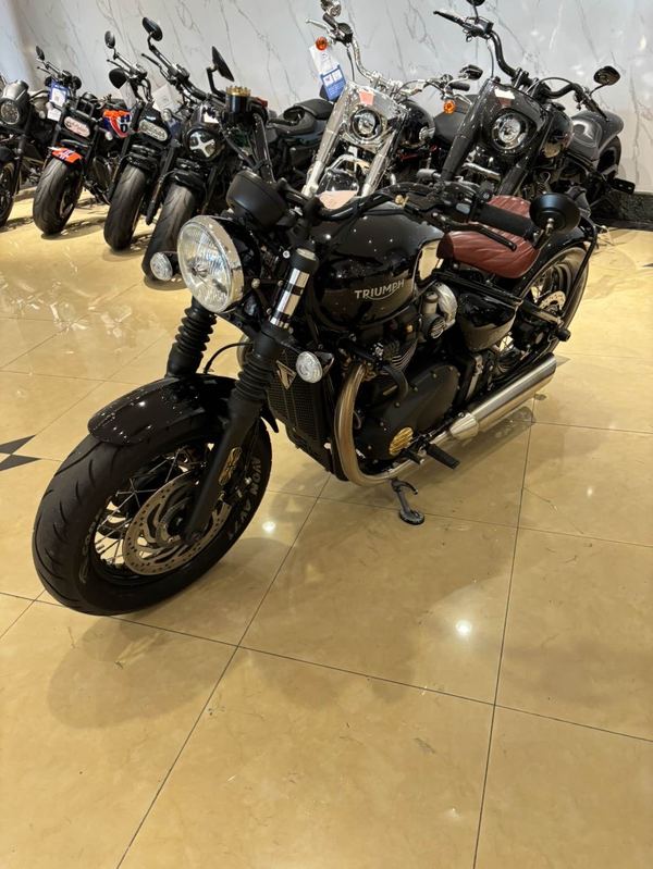 二手凯旋Bonneville Bobber
