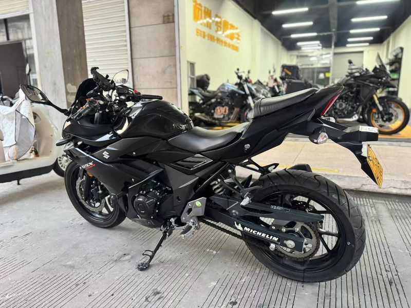 二手豪爵铃木GSX250R