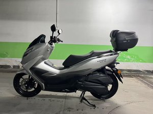 二手豪爵UHR150