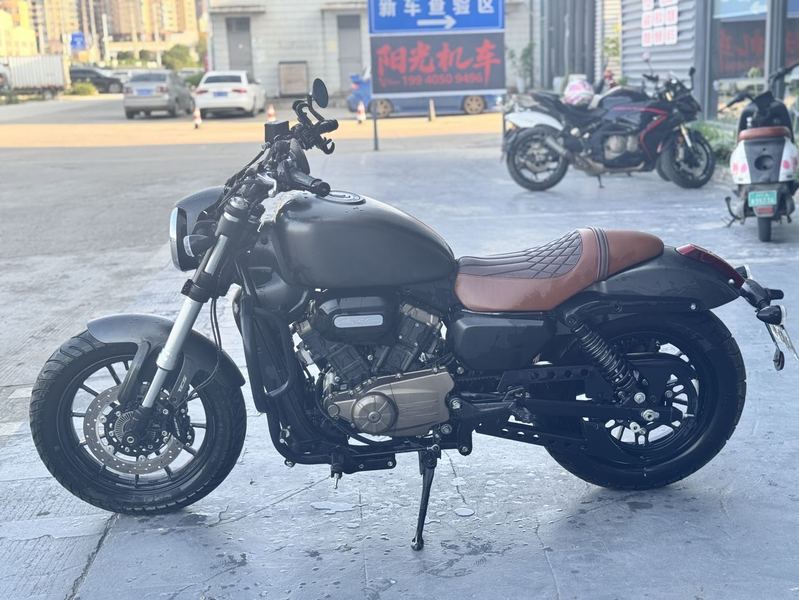 二手QJMOTOR闪300