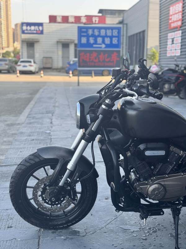 二手QJMOTOR闪300