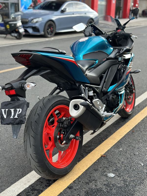 二手雅马哈YZF-R3