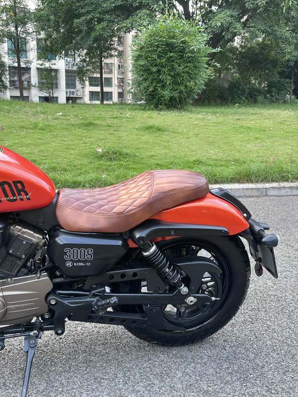 二手QJMOTOR闪300