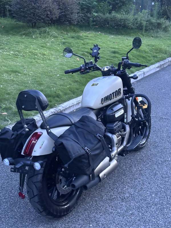 二手QJMOTOR闪300
