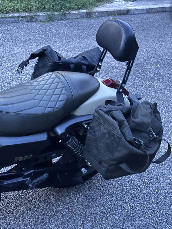 二手QJMOTOR闪300
