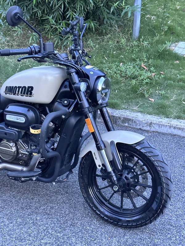 二手QJMOTOR闪300