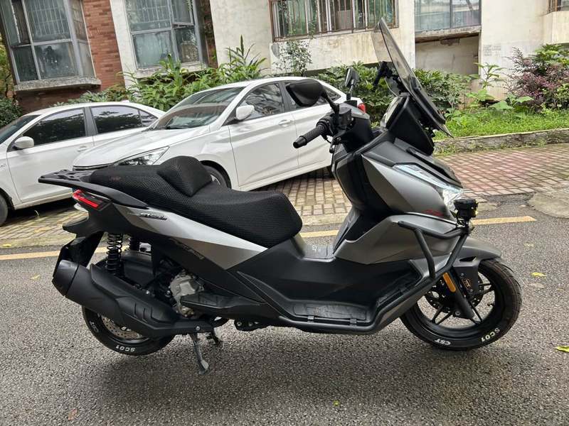 二手无极SR250GT