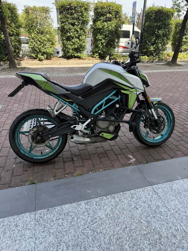二手春风250NK