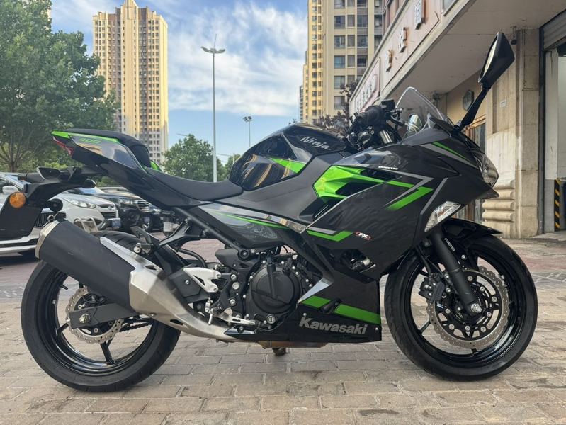 二手川崎Ninja 400