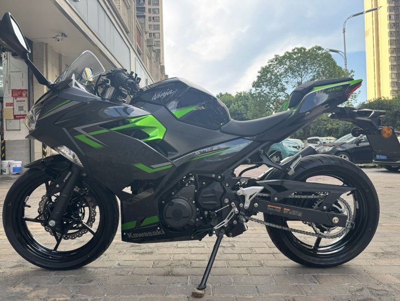 二手川崎Ninja 400