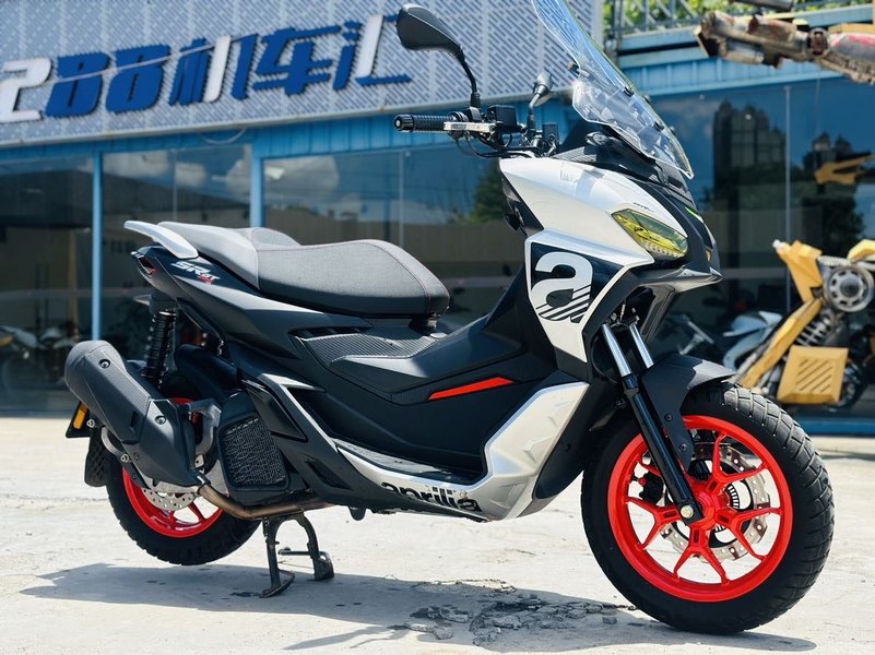 二手阿普利亚SR GT 200