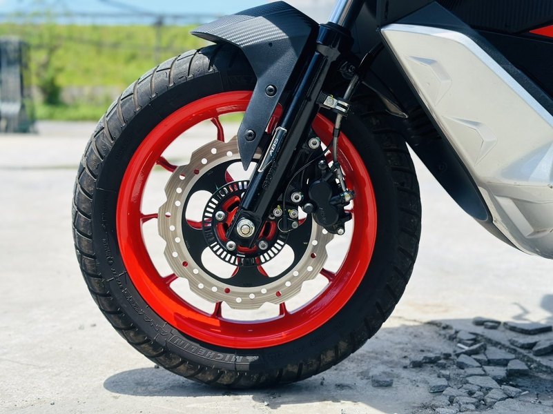 二手阿普利亚SR GT 200